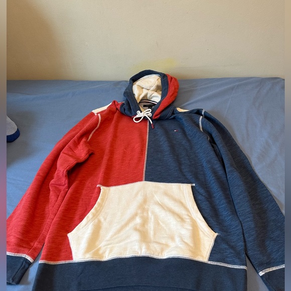 Tommy Hilfiger Hoodie - Picture 2 of 3